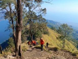 Gunung Abang Nyaris Telan Korban, Pendaki Diselamatkan Usai Cuaca Buruk