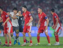 Timnas Indonesia vs Arab Saudi: Kluivert Andalkan Pemain Muda dan Naturaliasi di Laga Perdana Grup B